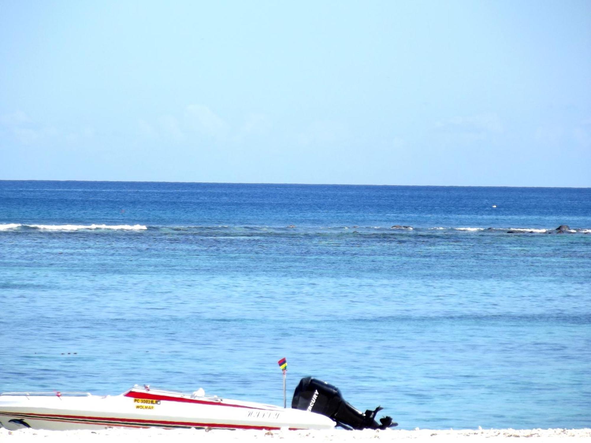 West Sand Holidays Licensed By The Tourism Authority 09926 Flic-en-Flacq Buitenkant foto